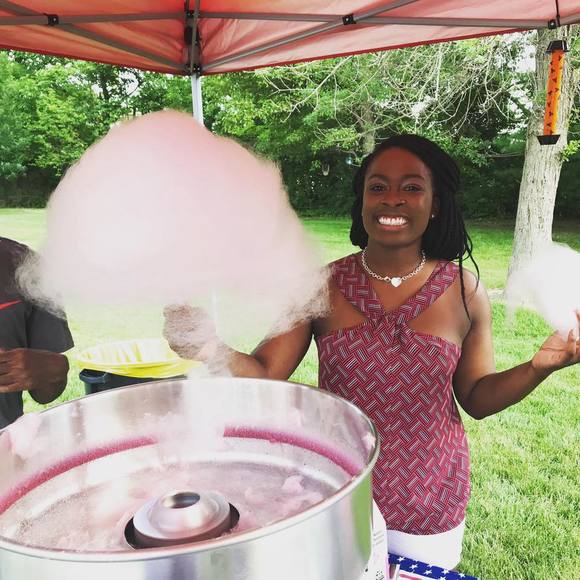 Meet your Posher, Ashly - Picture 1 of 1